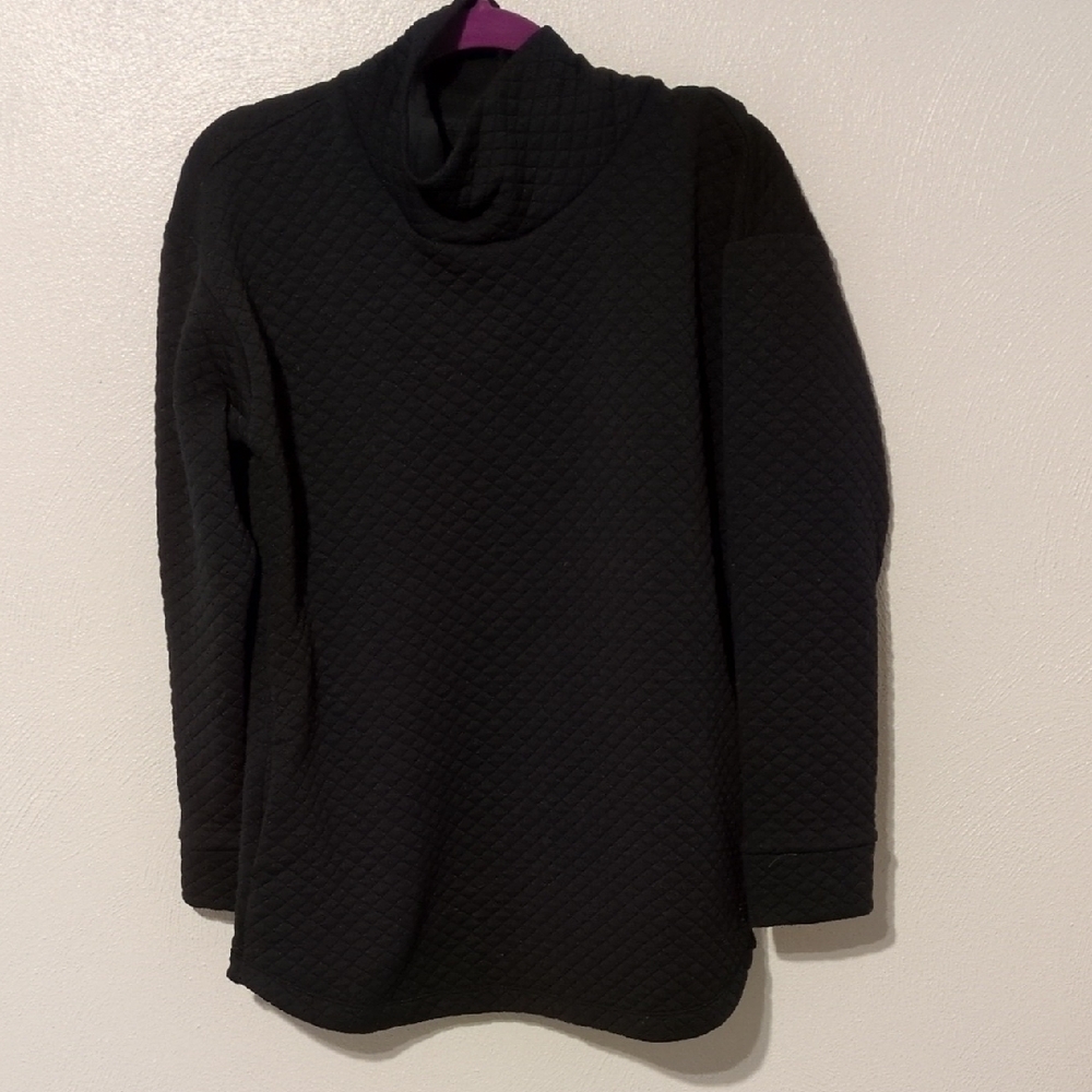 Black Quilted Women's Sweater